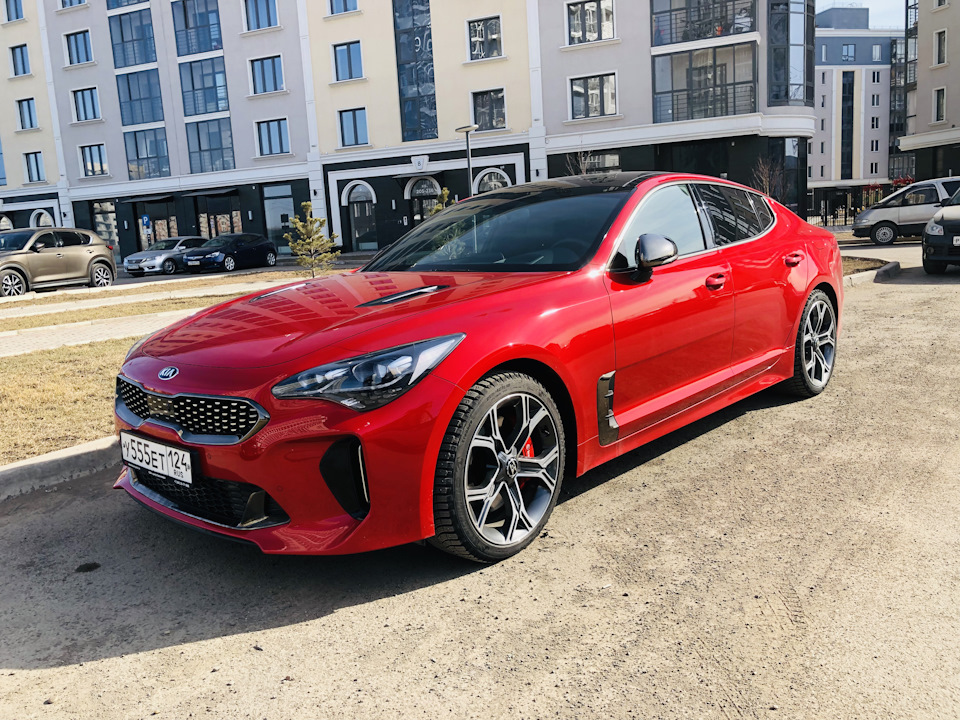 Kia stinger аналог hyundai