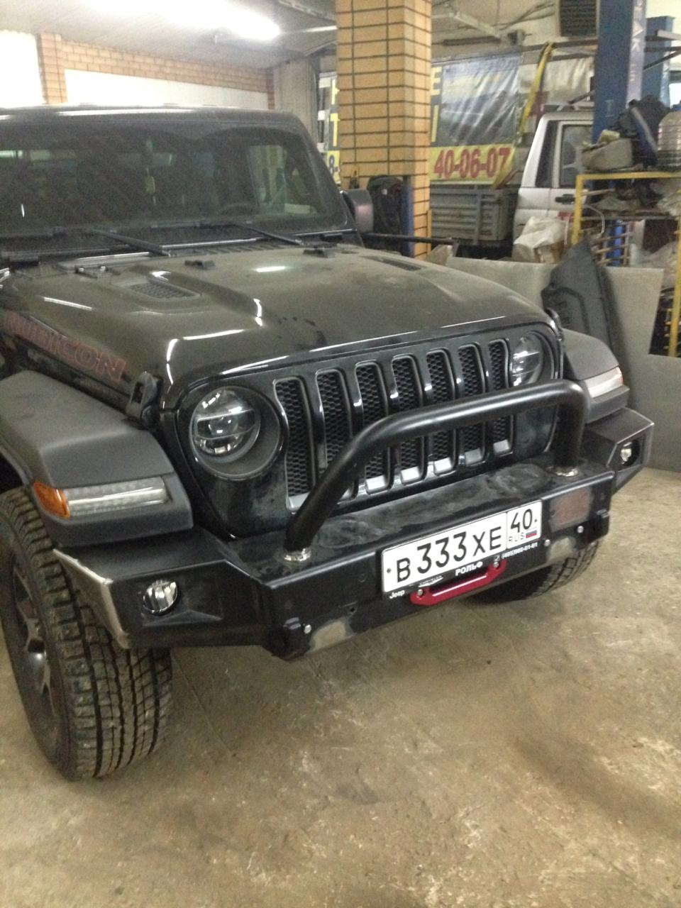 Rival Jeep