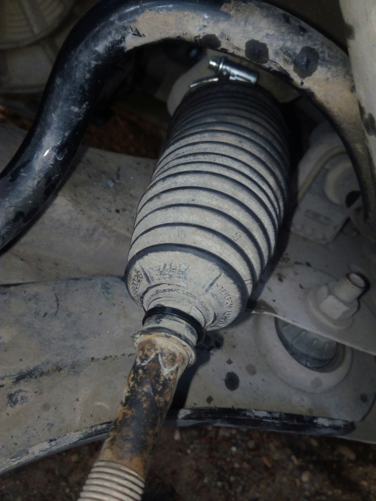 Замена рулевого наконечника — Renault Megane II, 1,6 л, 2007 года ...