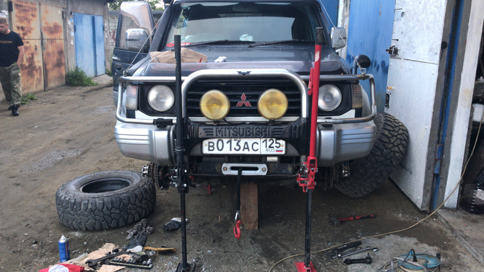 Замена рулевой сошки.Как отрегулировать руль? — Mitsubishi Pajero (2G ...