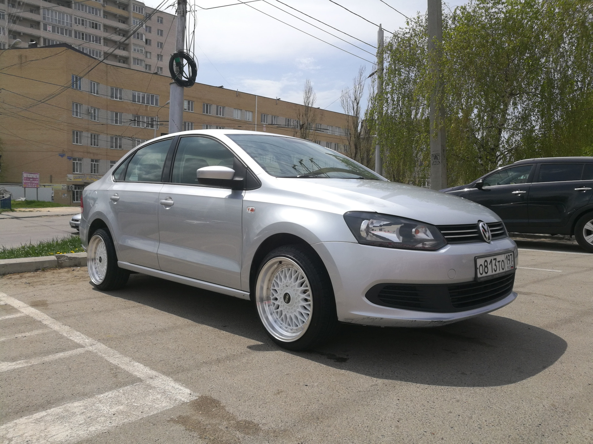 vw polo на 16 дисках