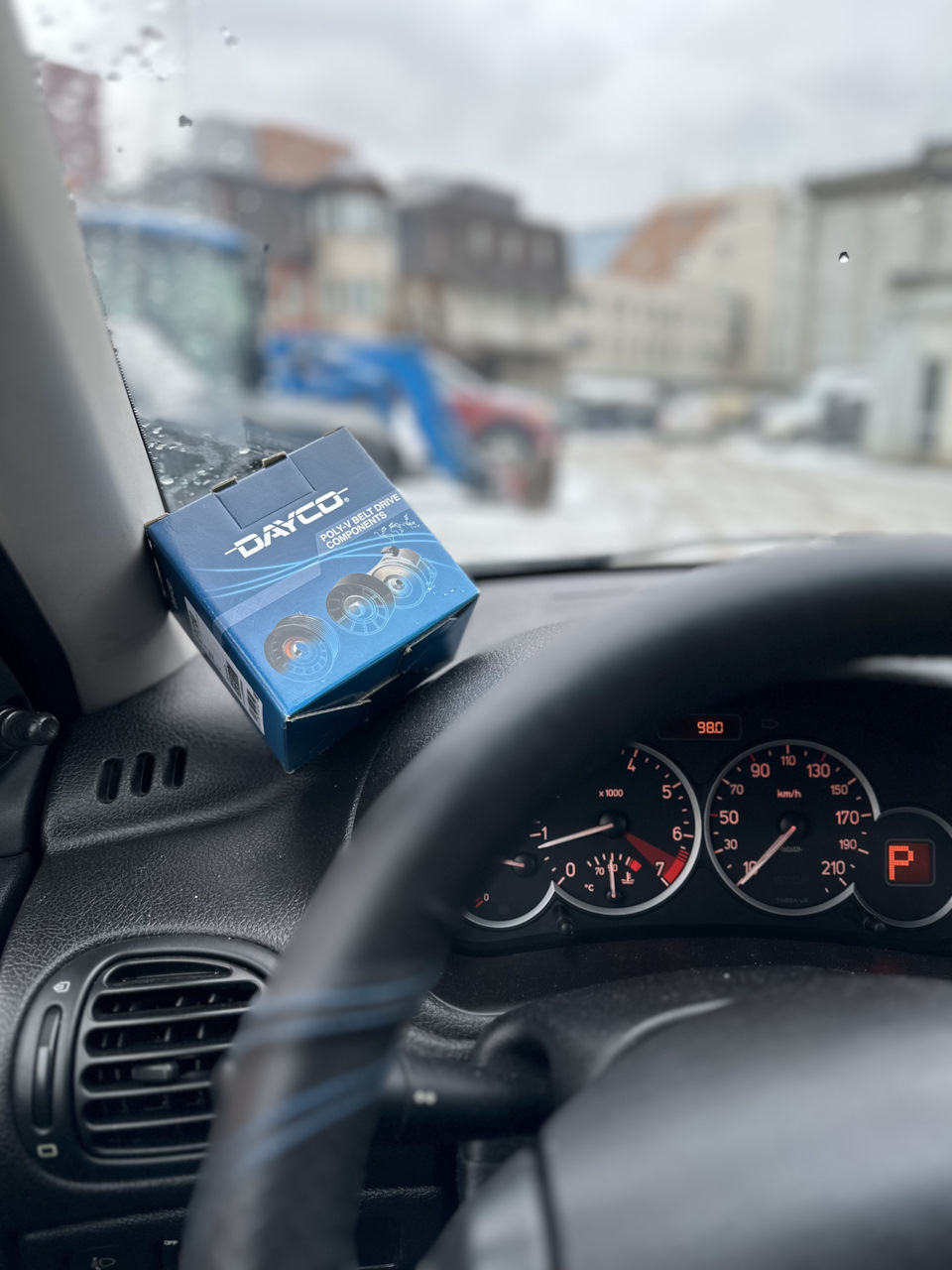 Покупка одного ролика приводного ремня — Peugeot 206, 1,4 л, 2009 года ...