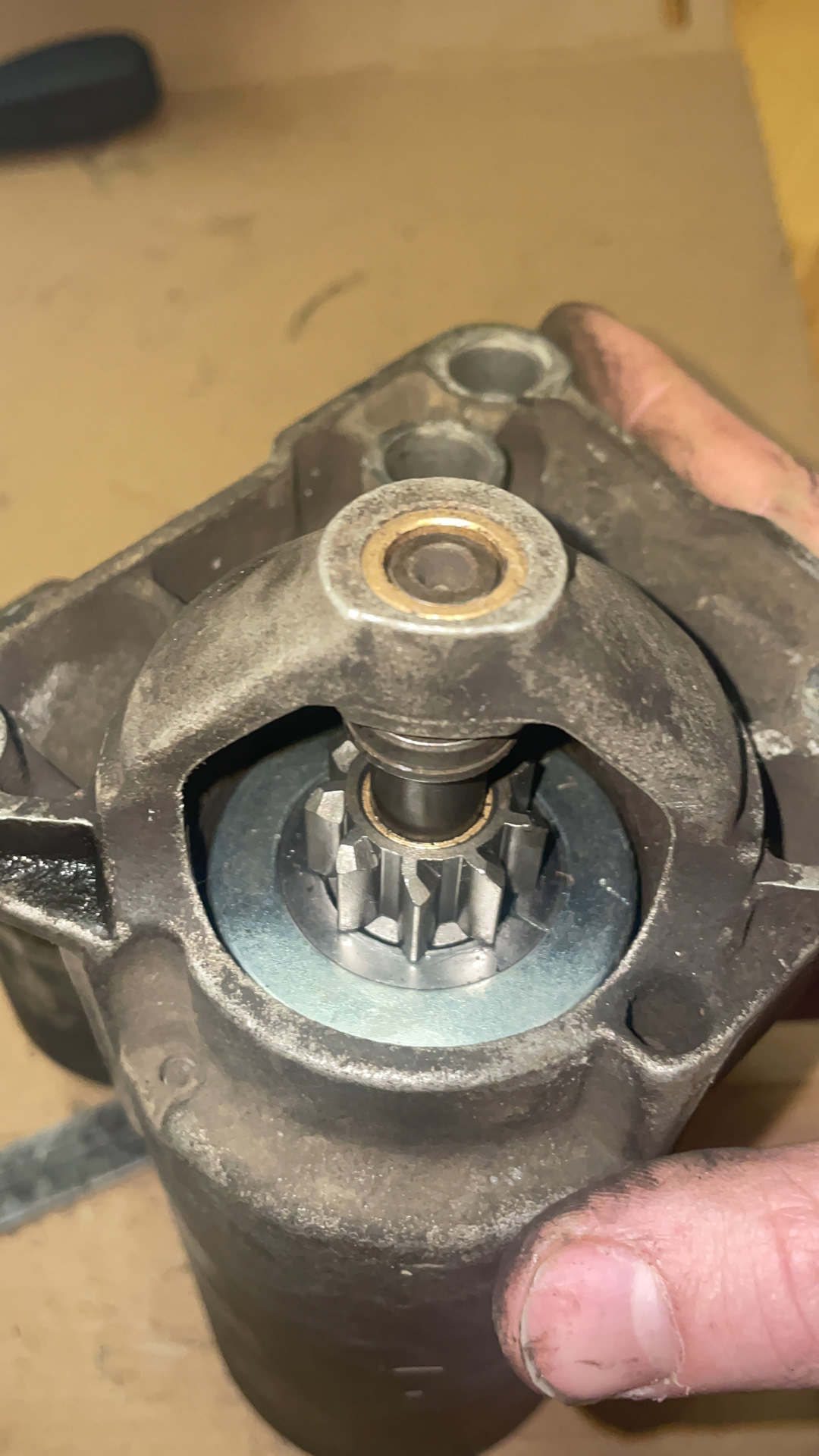 #85. Замена обгонной муфты (бендикса) стартера — Renault Laguna II, 2 л ...