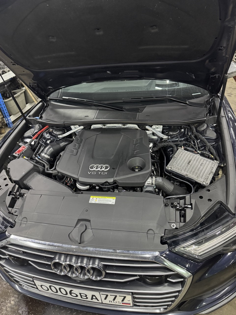 Фото в бортжурнале Audi A6 Avant (C8)