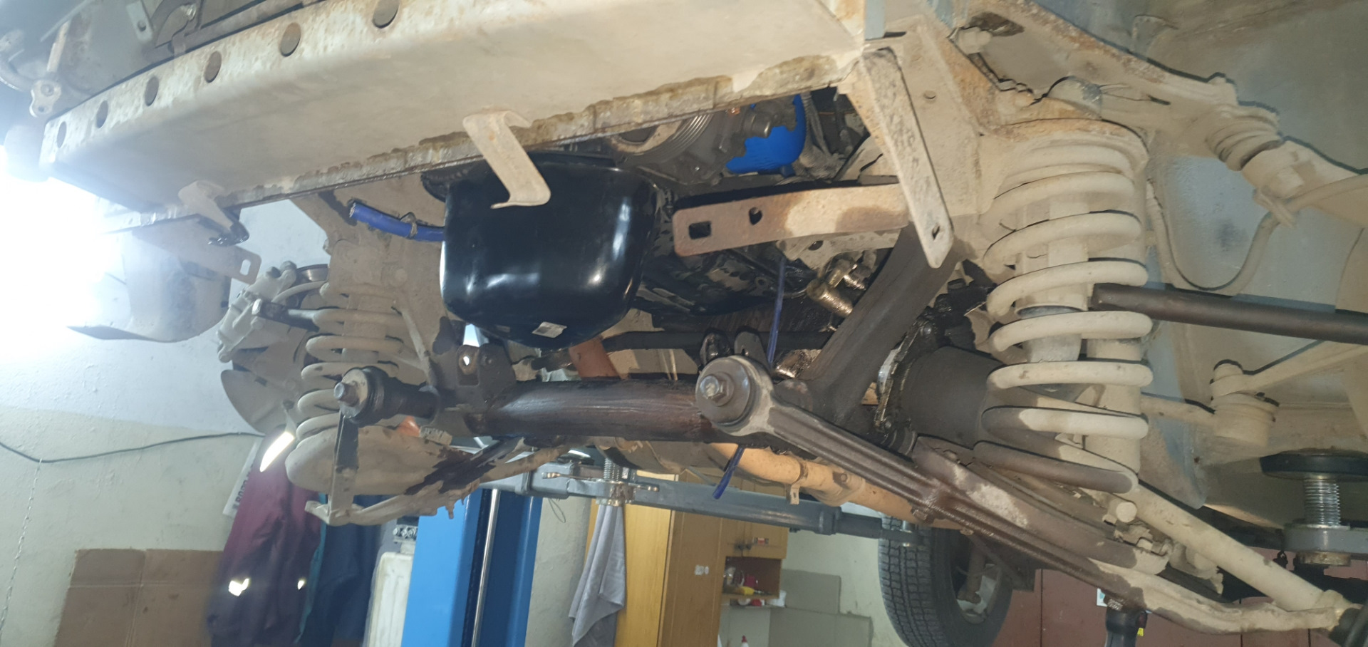 Маленький ремонт двигателя — Chevrolet Niva GLX, 1,9 л, 2011 года ...