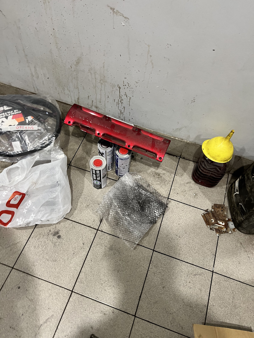 Шабашки — Toyota Supra (80). Запчасти на фото: 851440