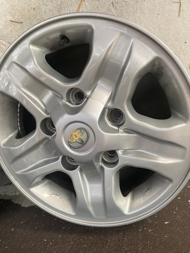 Литые диски Toyota Motor Corporation 7,5Jx16 ET43 5x150 на Toyota Land ...