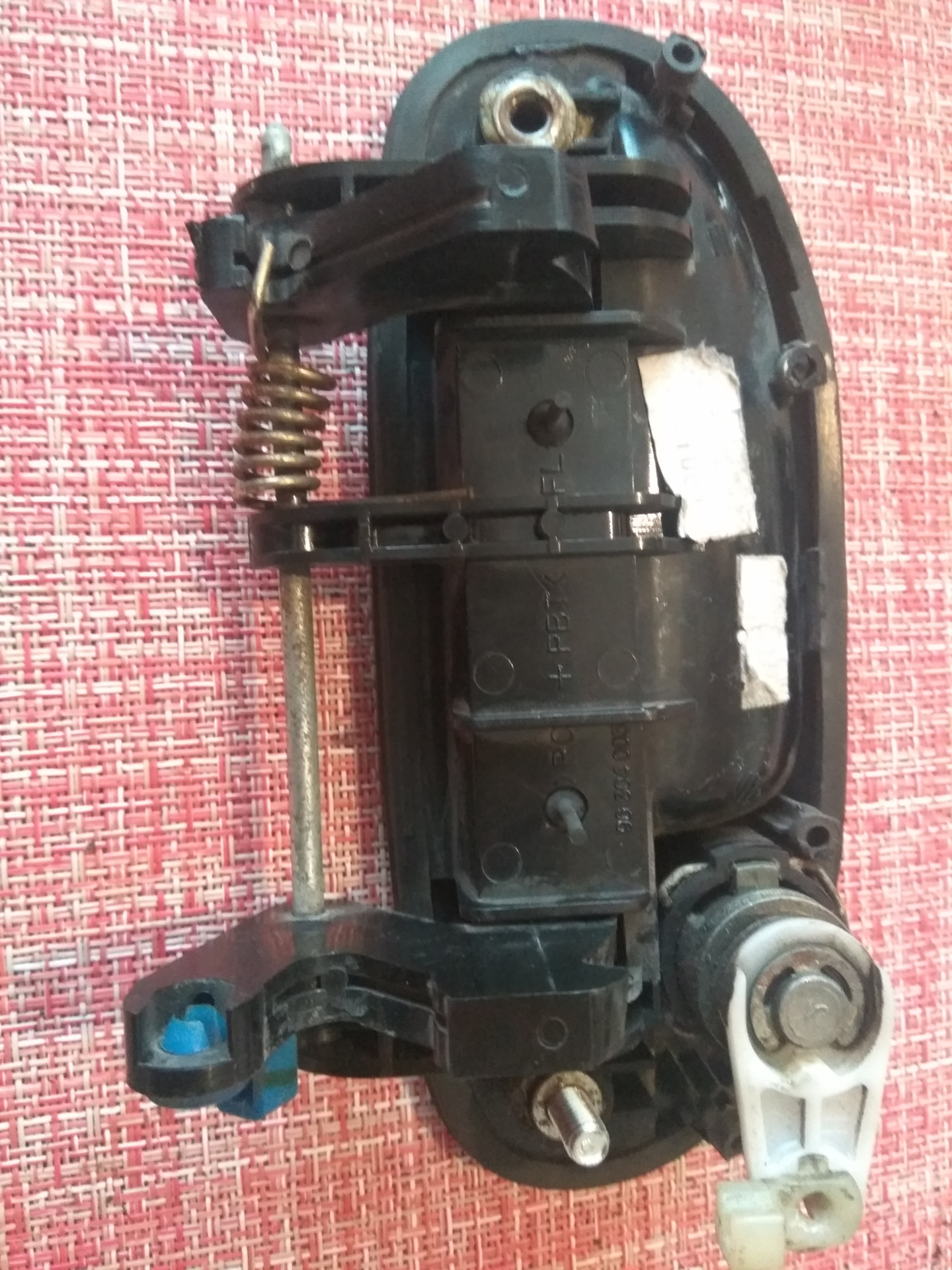 Forester sf5 крепление водительской ручки двери. ручка ланос наружная водительская. замена наружной ручки. дверная ручка открывания ваз-2107. ляга ручки двери ваз 2107.