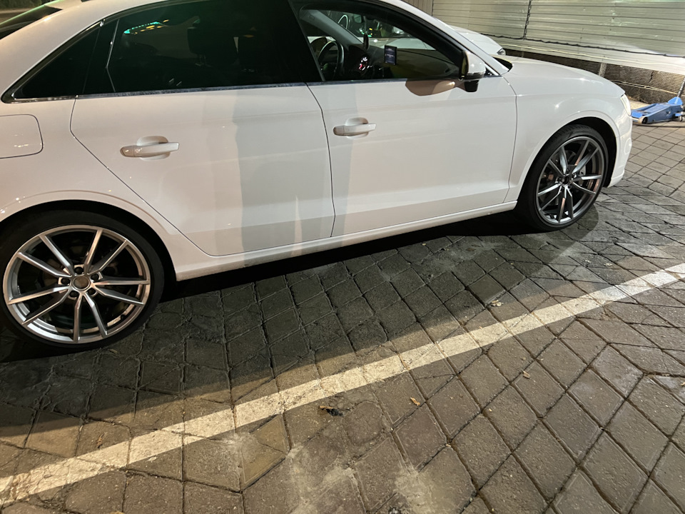 Новые диски🤓 — Audi A3 Sedan (8V), 2 л, 2018 года | тюнинг | DRIVE2