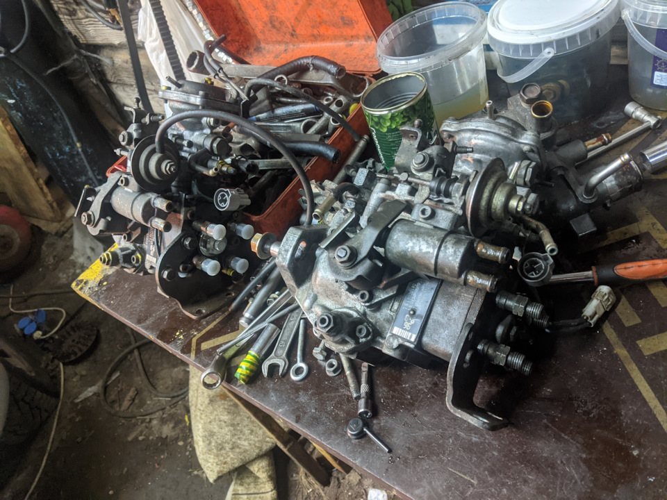 Фото в бортжурнале Toyota HiAce (H100)