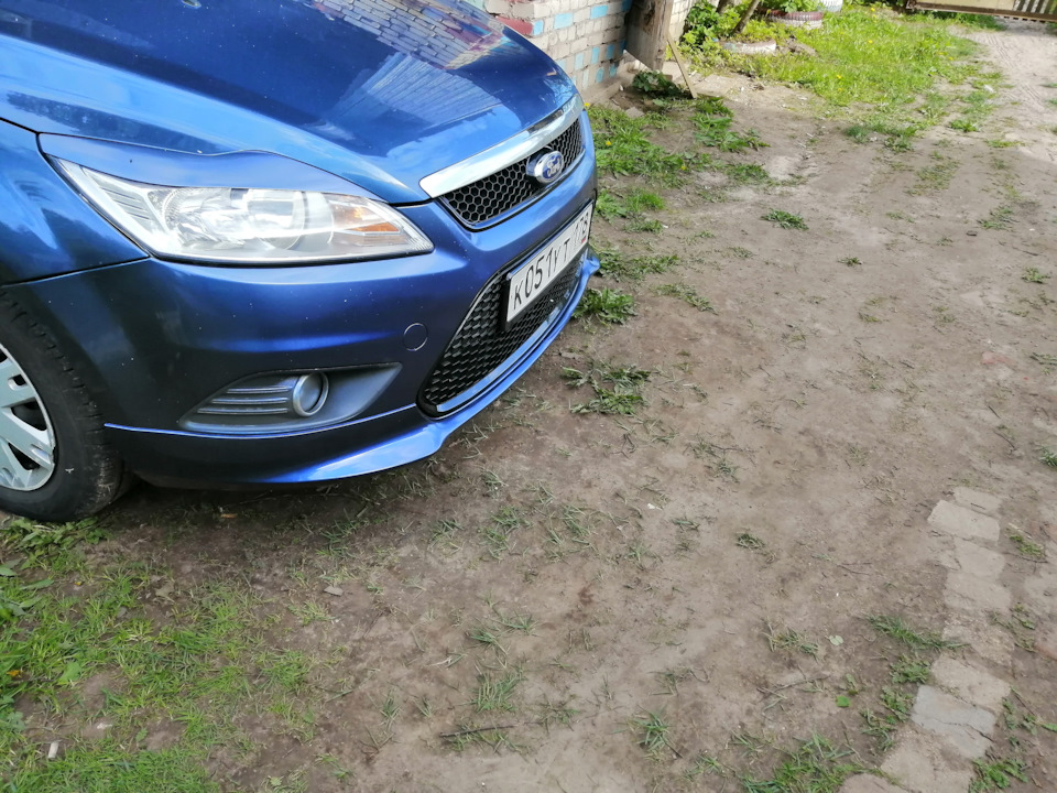 Новые решётки и передний обвес — Ford Focus II Sedan, 1,6 л, 2008 года ...