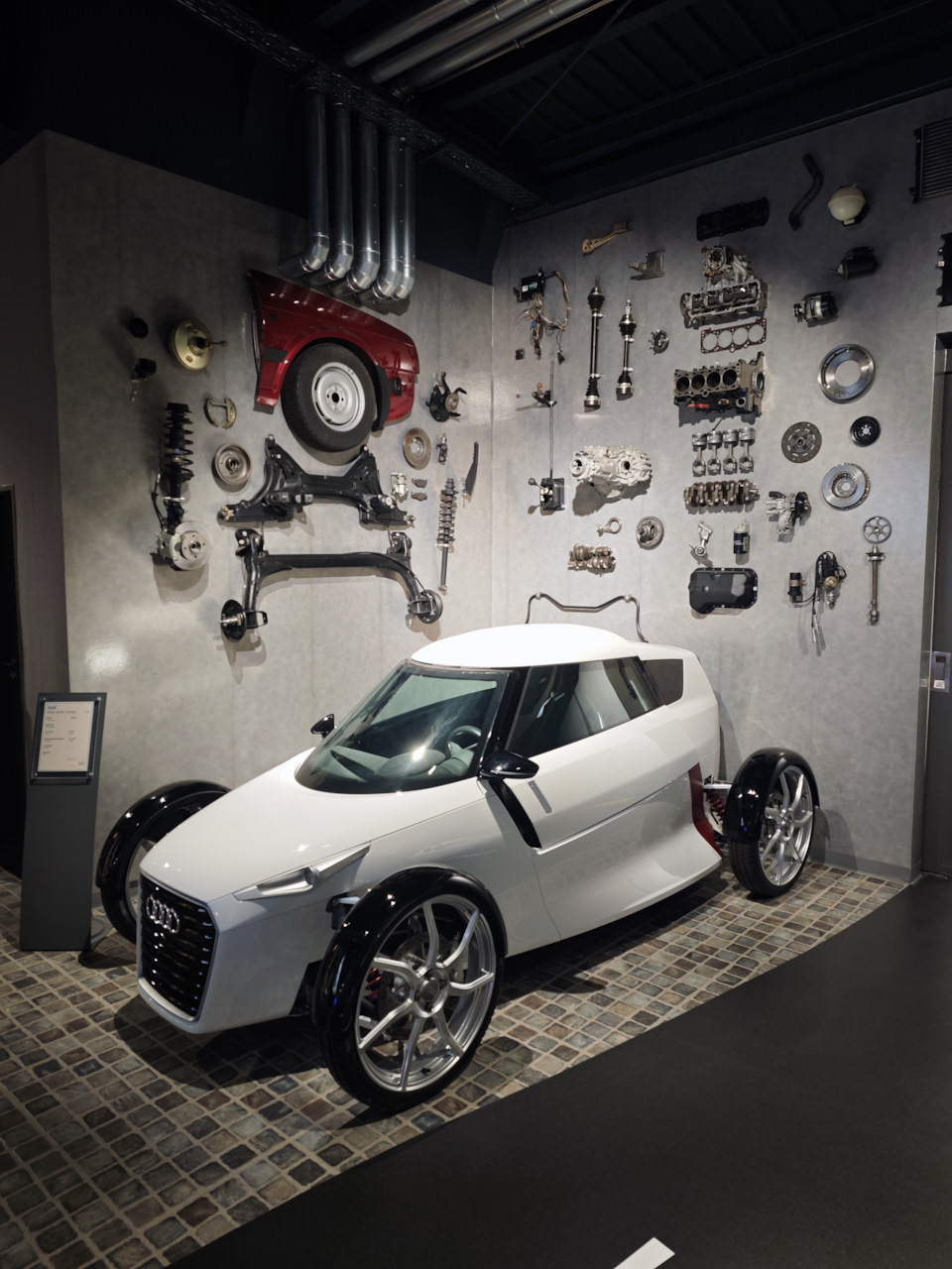 Audi Urban Spyder Concept — Volvo V60 Cross Country (1G)