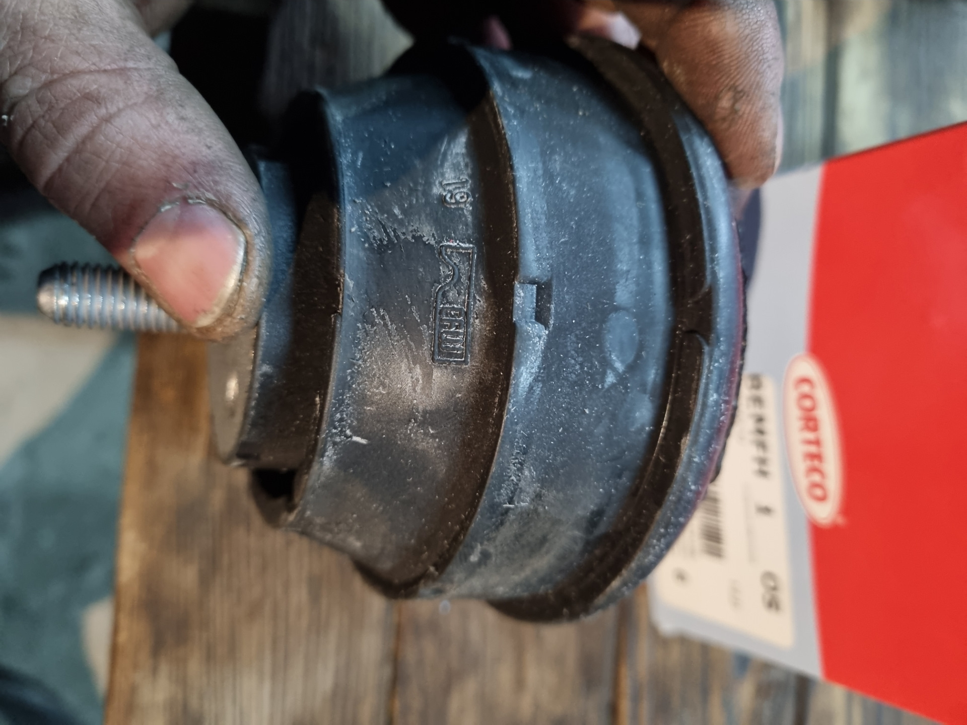 Замена подушек двигателя бмв е46 м54 — BMW 3 series Coupe (E46), 3 л ...