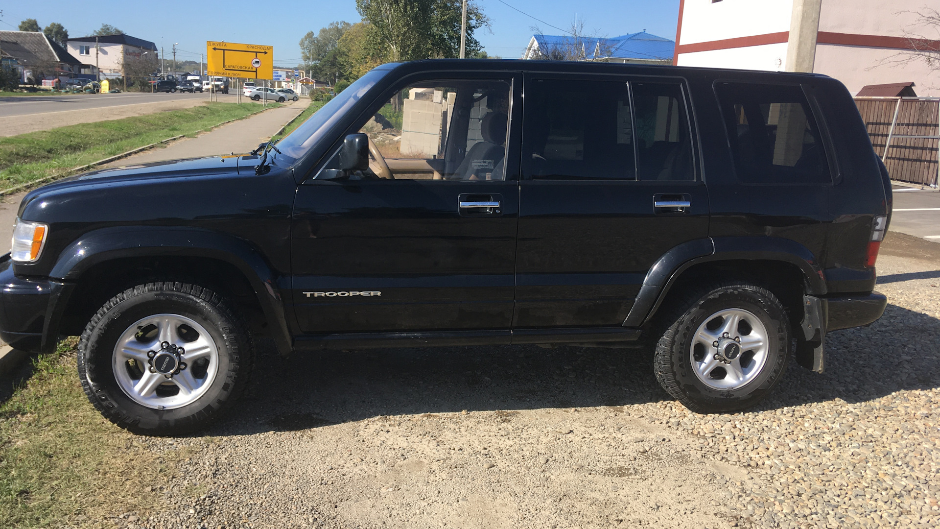 Isuzu Trooper (2G) 3.5 бензиновый 2001 | на DRIVE2