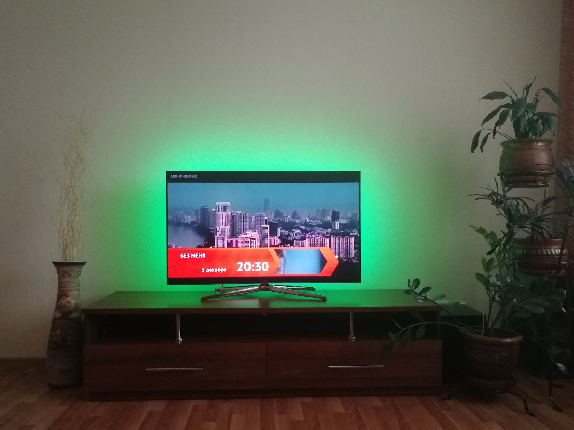 Универсальная подсветка для телевизора