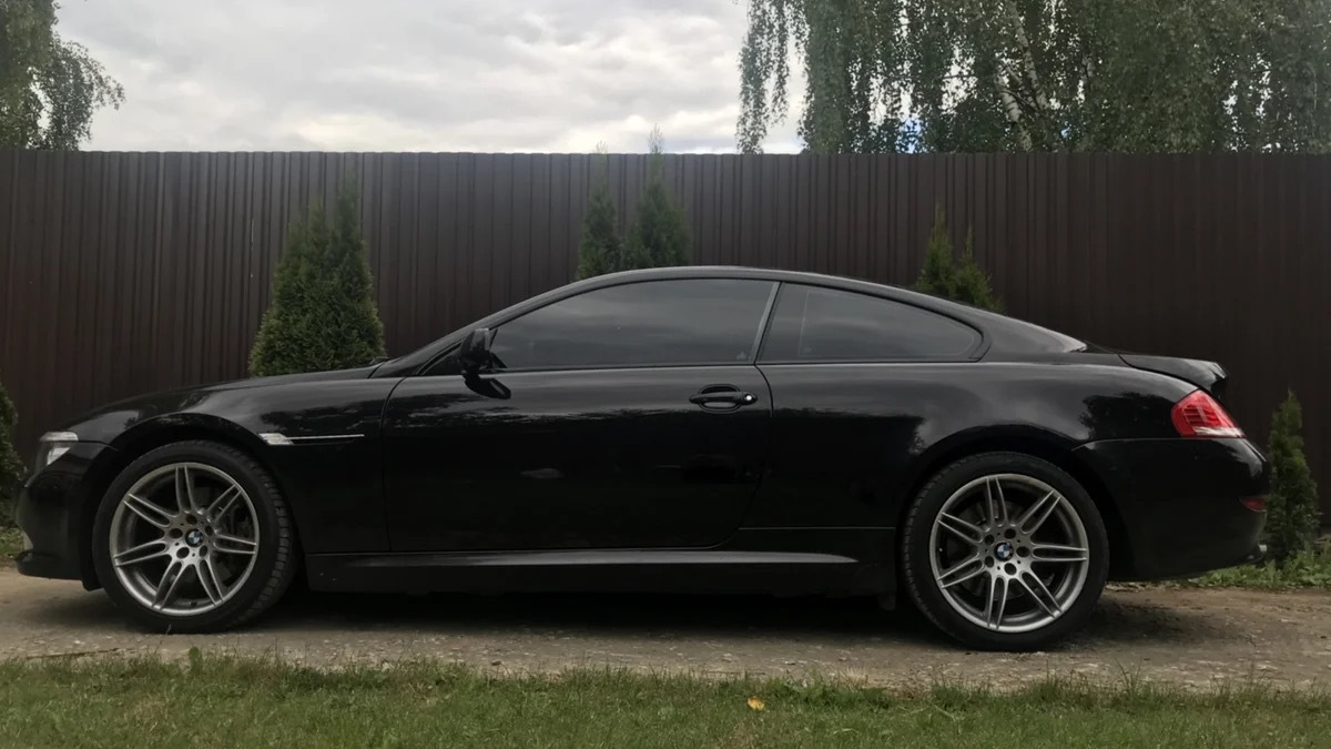 BMW 650 Black