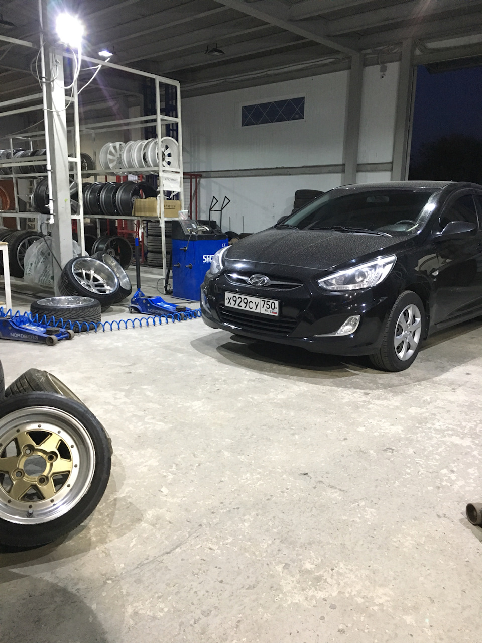 Новая игрушка — Hyundai Accent (2G), 1,5 л, 2004 года | покупка машины ...