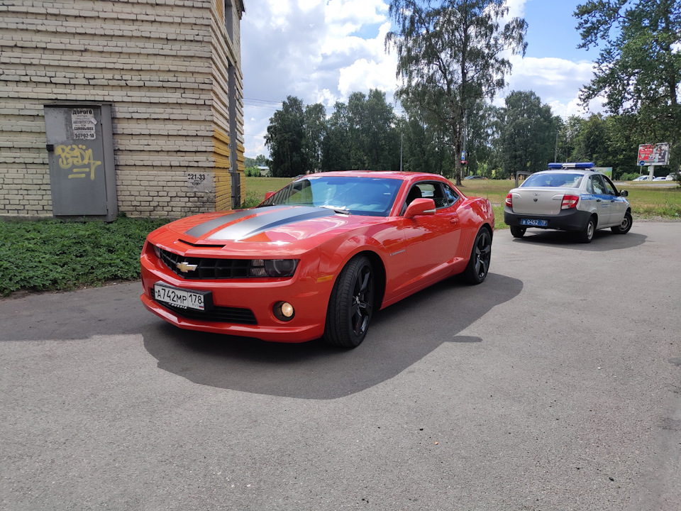 Camaro 6.2. Раму машина иномарка. Camaro 6.2 сколько лошадок.