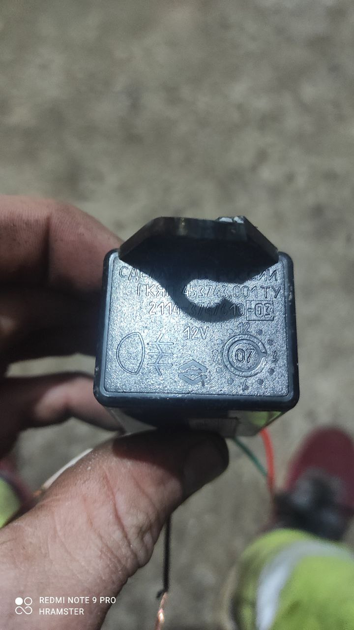 Как я делал сенсорную кнопку открывания багажника — KIA Rio (3G), 1,4 л ...