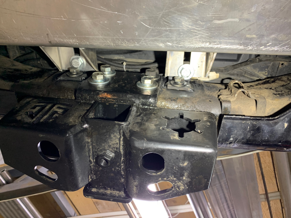Фото в бортжурнале Toyota Land Cruiser 200