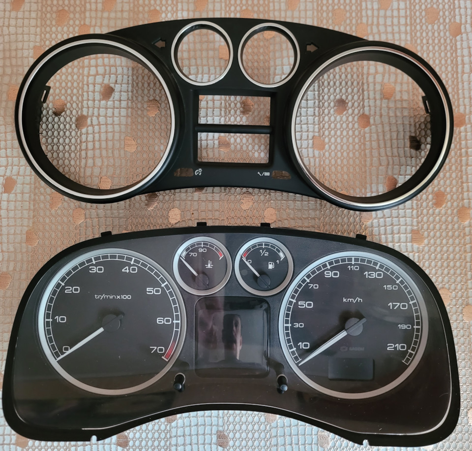 Погнали! Тюнинг приборной панели пежо 307 или… — Peugeot 307, 1,6 л ...