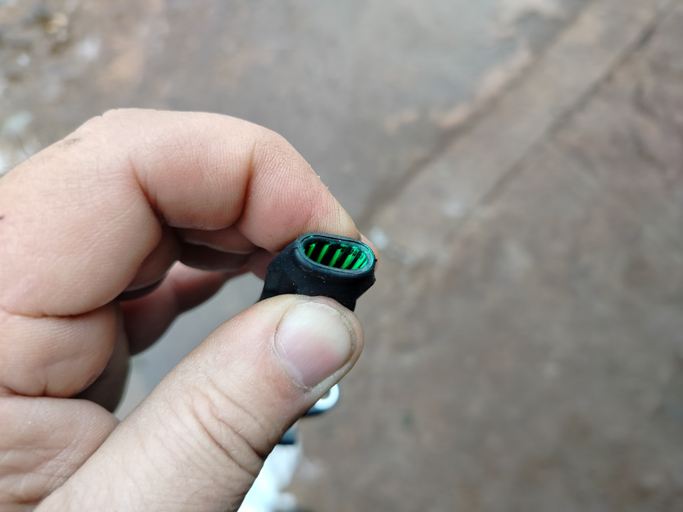 Кстати, довольно таки эластичный — Renault Duster (1G)