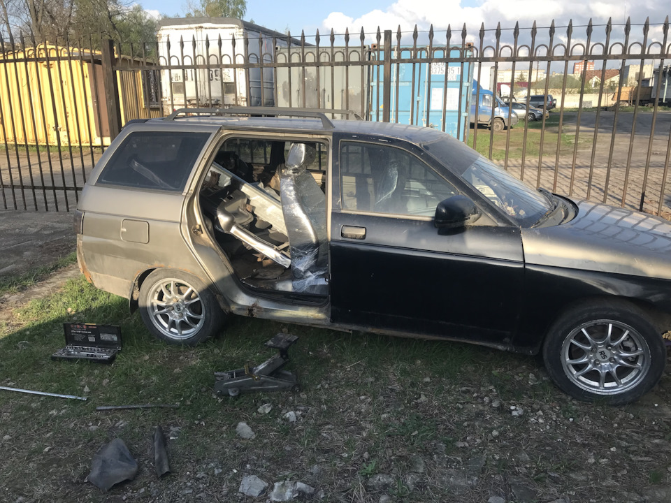 Photo from the logbook Lada 21111