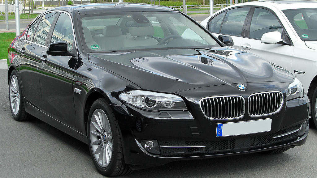 BMW f10. БМВ ф10 530d. БМВ 5 ф10. BMW 5 f10.