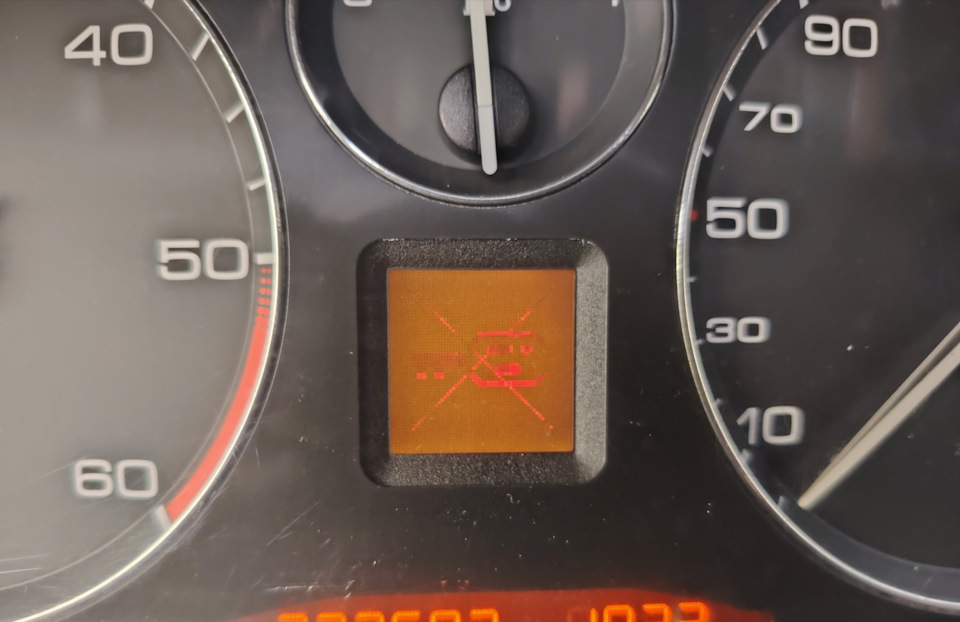 Фото в бортжурнале Peugeot 607