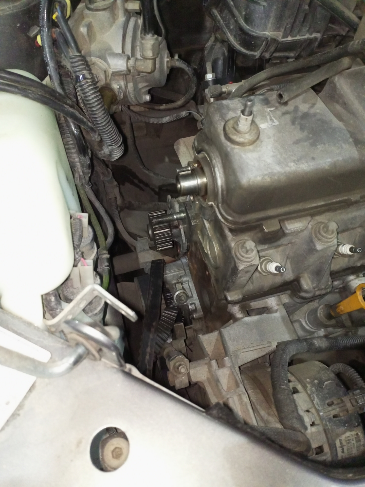 В 6 раз помпа — Lada Калина Универсал (1G), 1,6 л, 2010 года | поломка ...