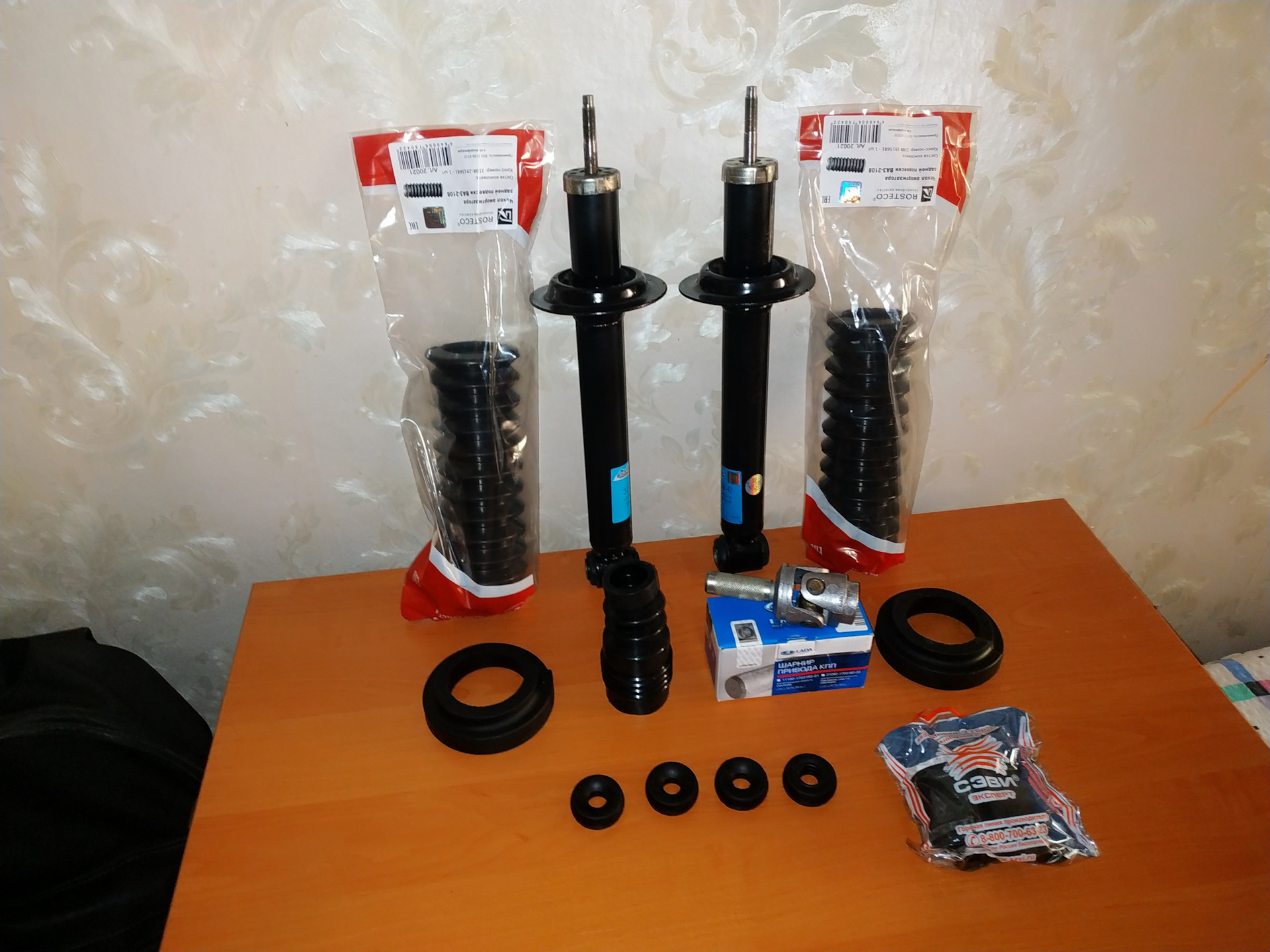 Стук задних амортизаторов (Попытка 1) — Lada 21093i, 1,5 л, 2006 года ...