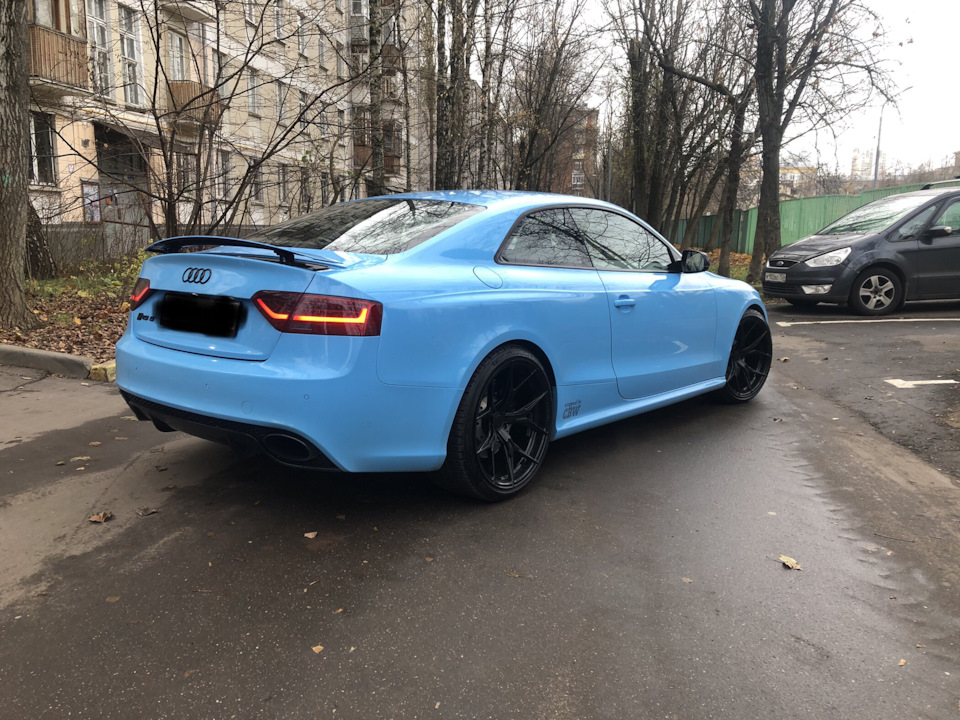 Rohana Rfx5 Audi Rs5 4 2 L 2015 Goda Na Drive2