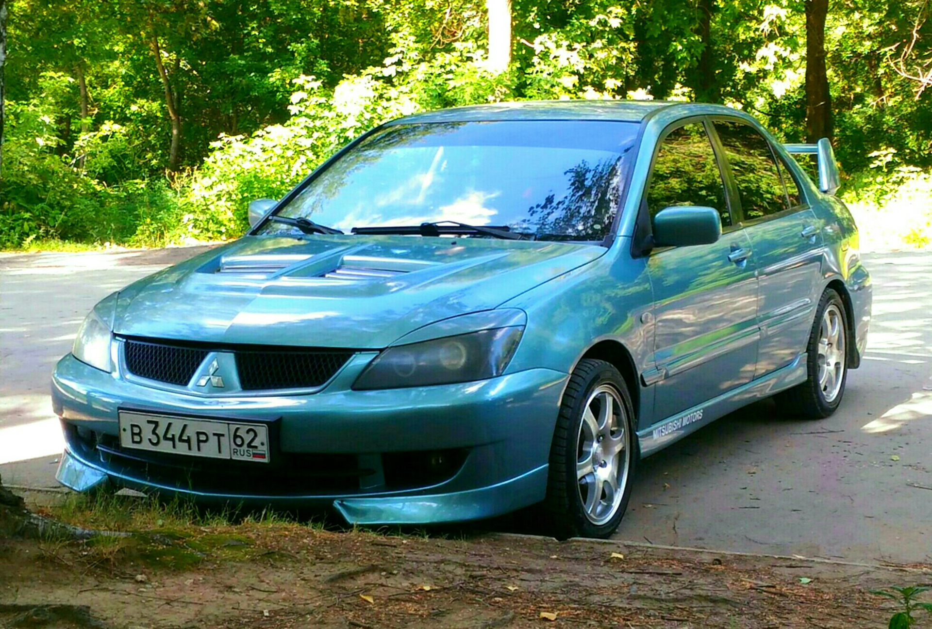 Mitsubishi Lancer 1.6 2006