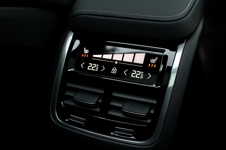 Авто плюс volvo v60