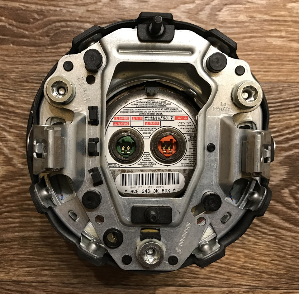 Крупный план — тяжелая зараза — Audi Allroad (C5)