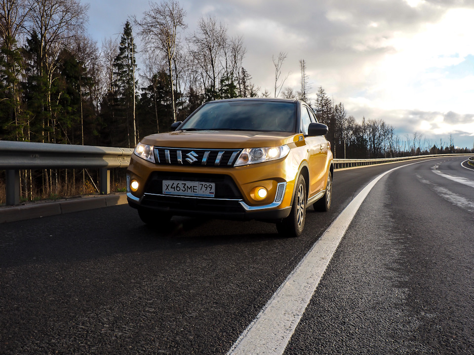 suzuki vitara желтый с черной крышей. Смотреть фото suzuki vitara желтый с черной крышей. Смотреть картинку suzuki vitara желтый с черной крышей. Картинка про suzuki vitara желтый с черной крышей. Фото suzuki vitara желтый с черной крышей