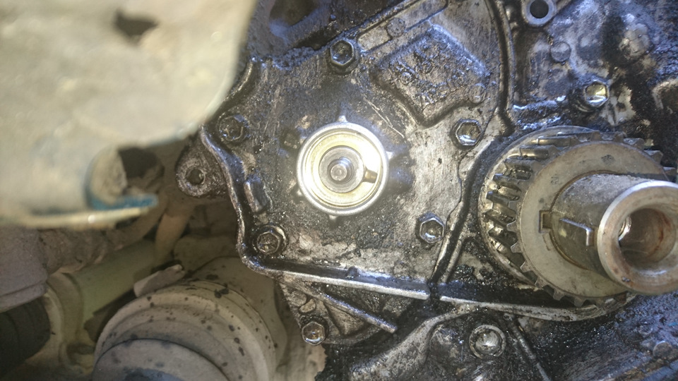 Поменял ролики, сальник, помпу . Много букав))) — Toyota Carina E, 2 л ...