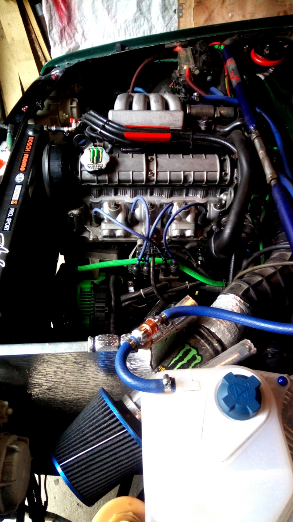 Катушка зажигания ушла на покой 😂 — Москвич Святогор, 2 л, 1999 года ...