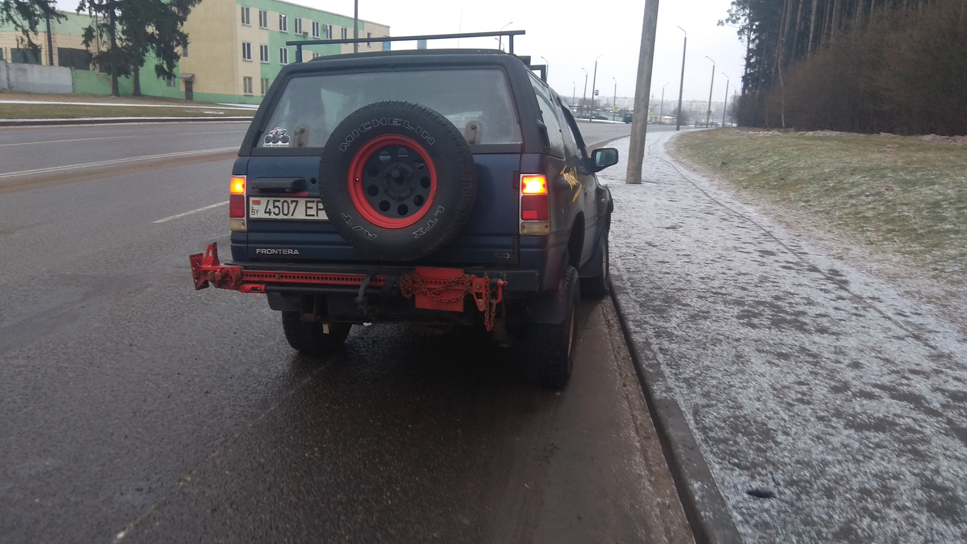 И сново ДТП. Оторвало колесо на скорости — Opel Frontera A Sport, 2 л, 1994  года | ДТП | DRIVE2