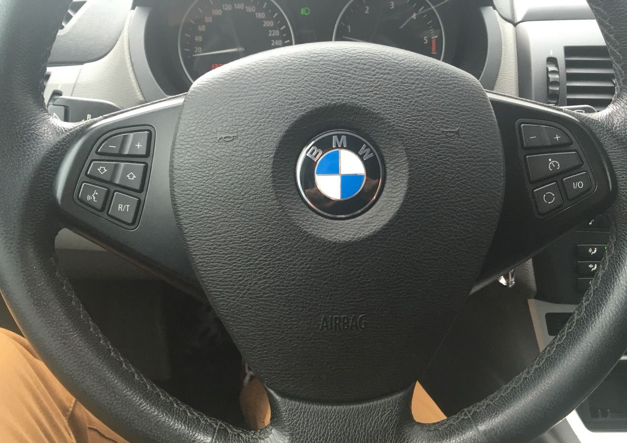 Руль bmw x3 e83. Руль бмв е83. Руль bmw x3 e83. Купить руль bmw мт1. Руль бмв х3.