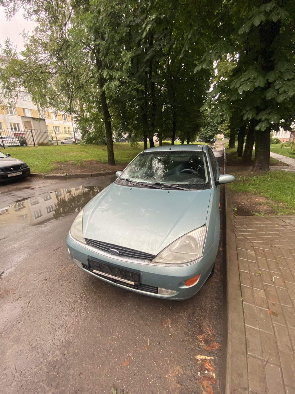 Первая машина) — Ford Focus I Sedan, 1,6 л, 2000 года | покупка машины |  DRIVE2