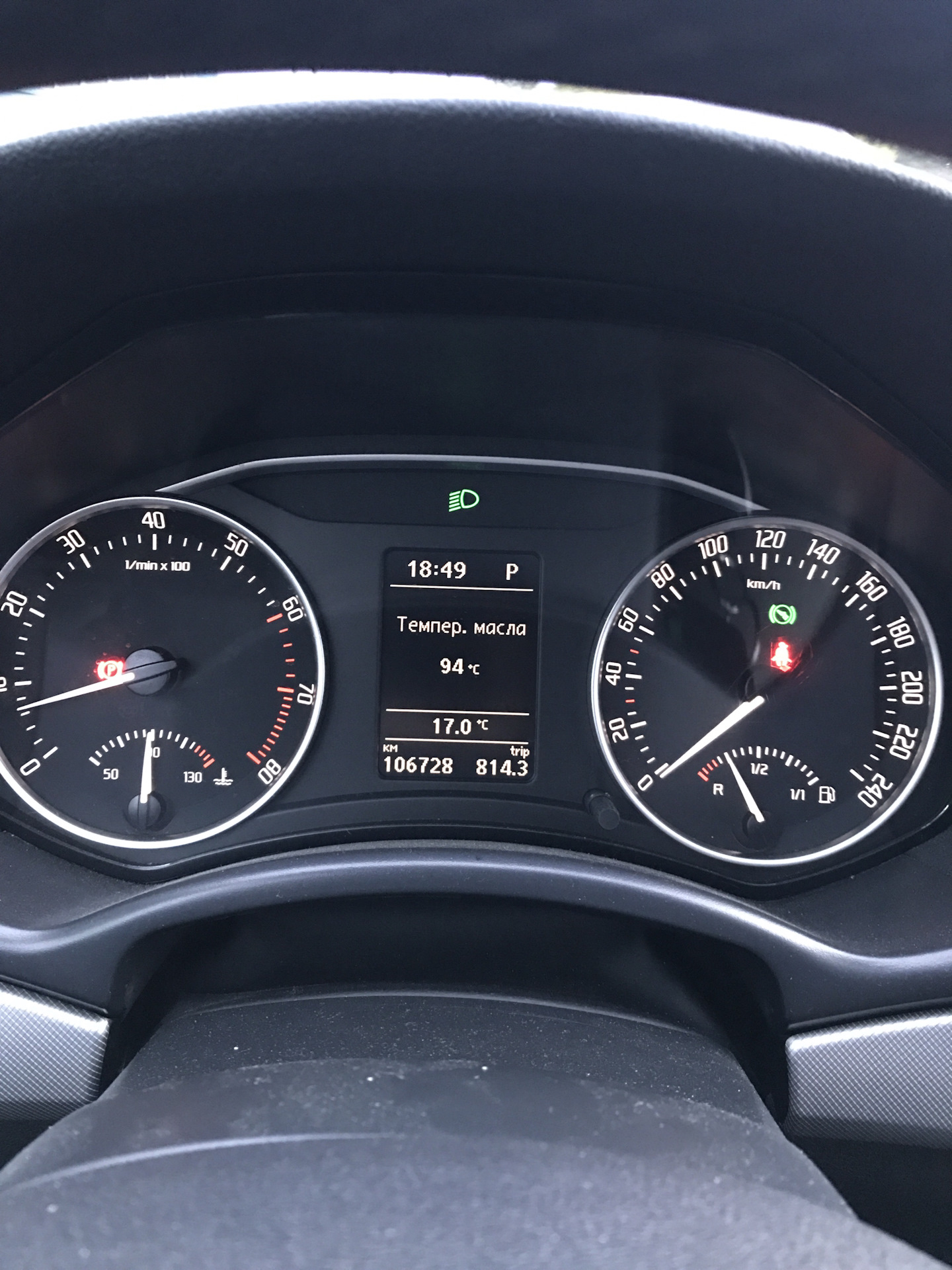 Температура масла шкода. Температура масла шкода. Температура масла шкода. 2. Датчики охлаждающей жидкости шкода рапид 2014.