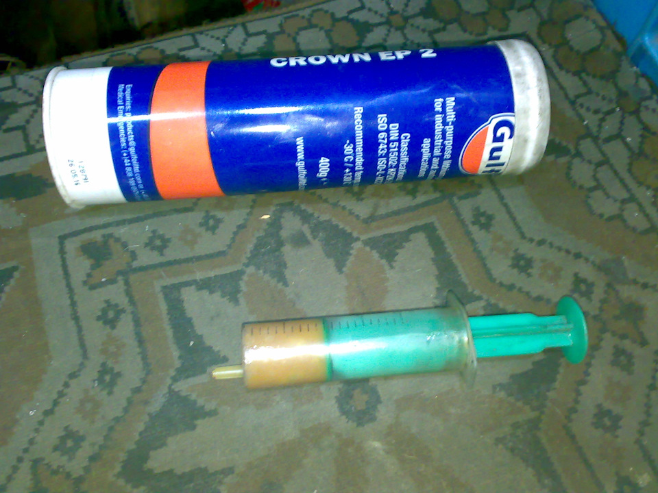 Фото в бортжурнале Volkswagen Passat B2. Запчасти на фото: 51S02