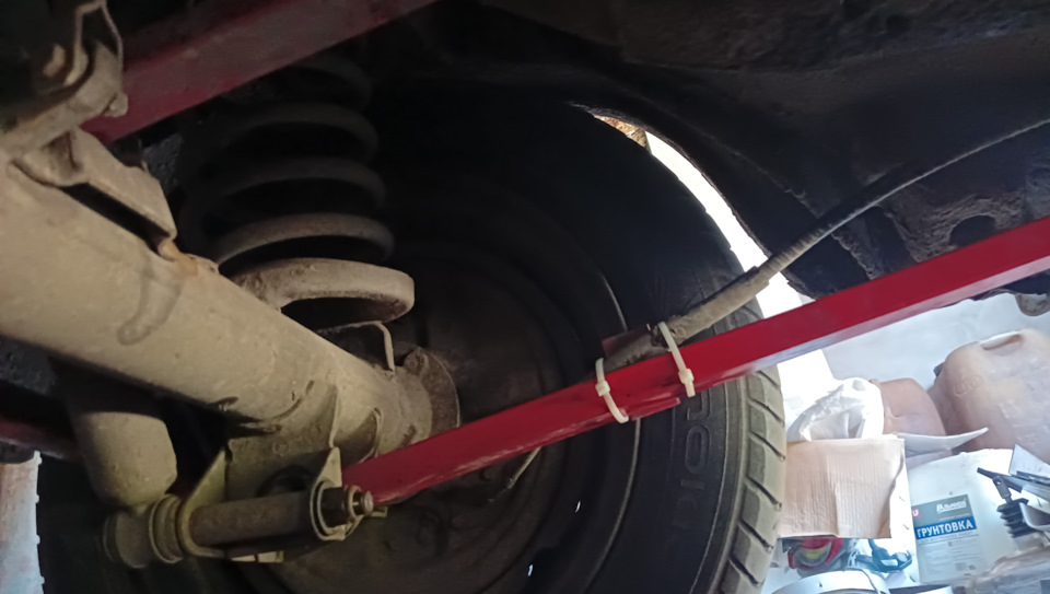 Реактивные тяги. Страх и ненависть дифференциала. — Lada 2106, 1,6 л ...