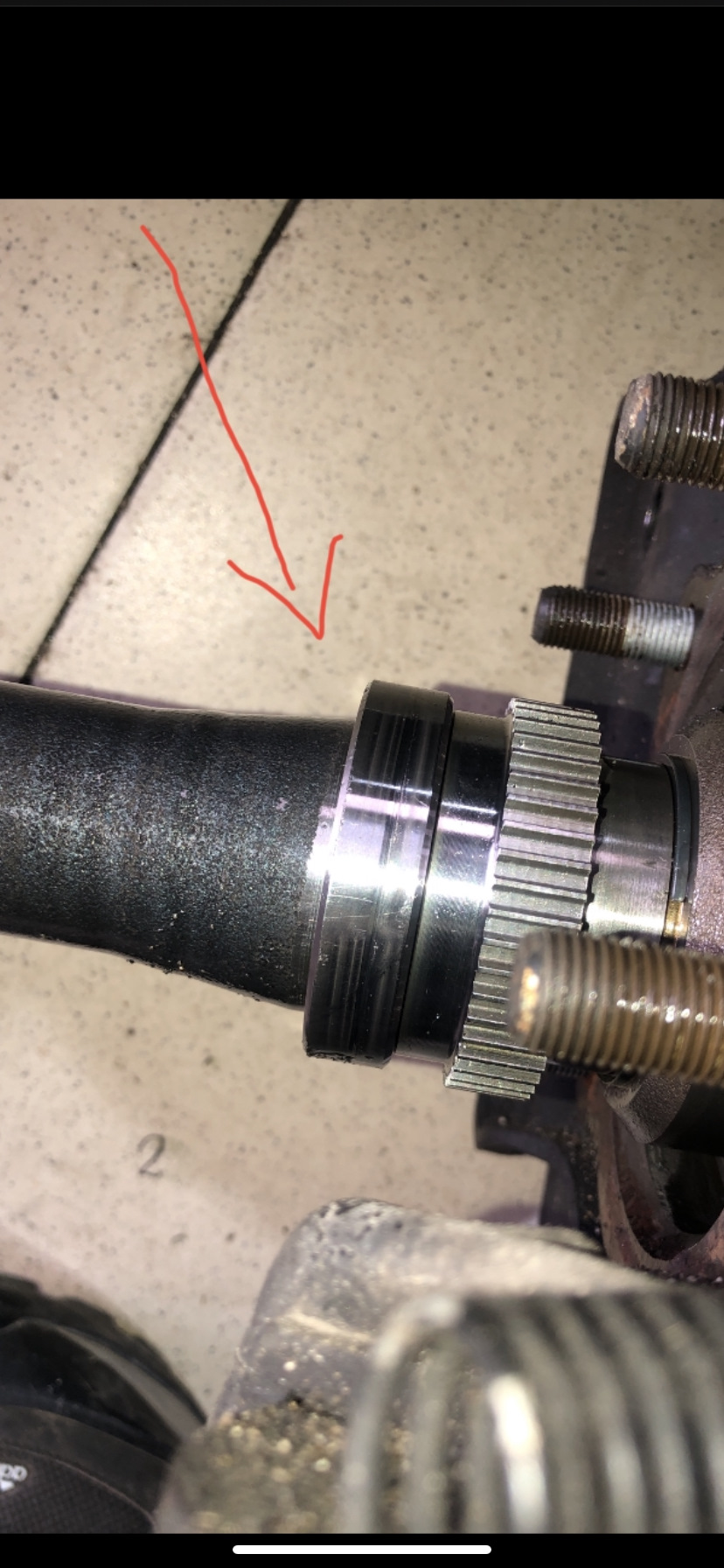 Победил течь сальника полуоси — Lexus LX (UZJ100), 4,7 л, 2005 года ...