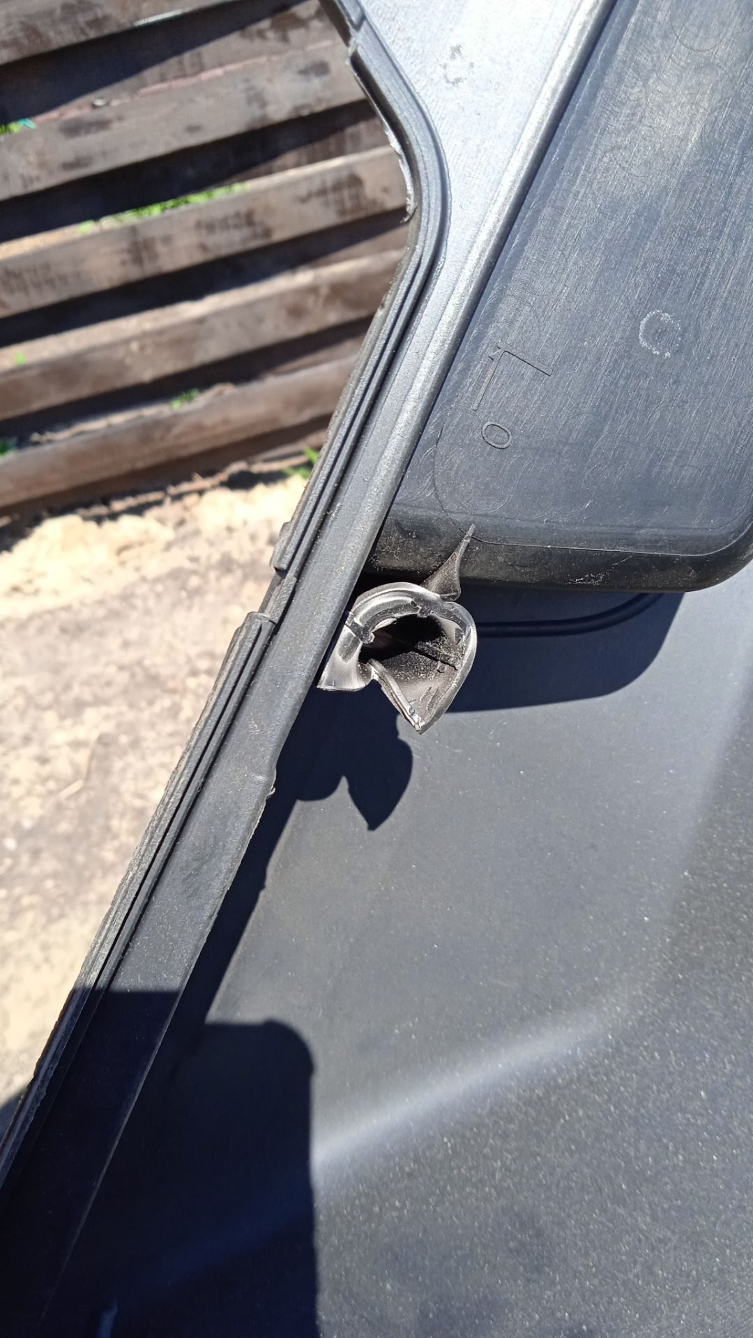 Разборка водительской двери — УАЗ Patriot, 2,7 л., 2017 года | поломка ...