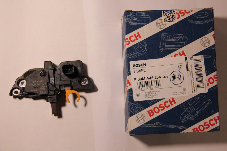 F00MA45234 Регулятор генератора BOSCH | Запчасти на DRIVE2