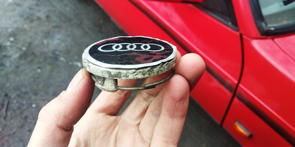 Эксклюзивные колпачки на диски "логотип АЗЛК" — Москвич 2141, 1,5 л ...