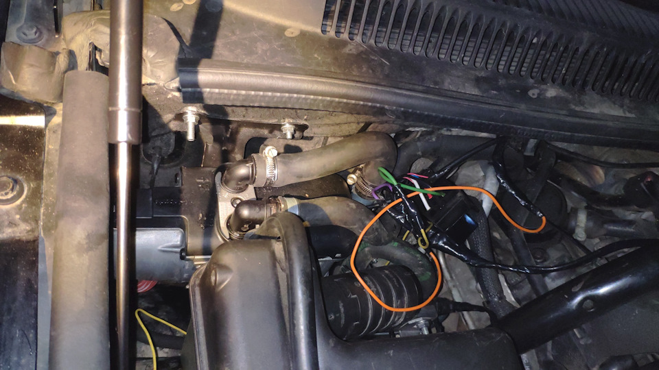 Фото в бортжурнале Jeep Grand Cherokee (WK)