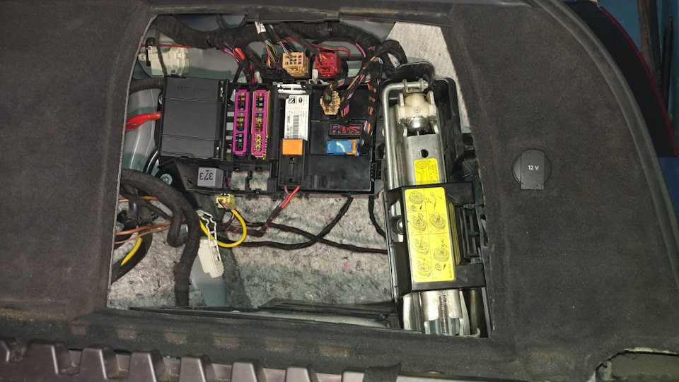 Фото в бортжурнале Audi A6 Avant (C6)